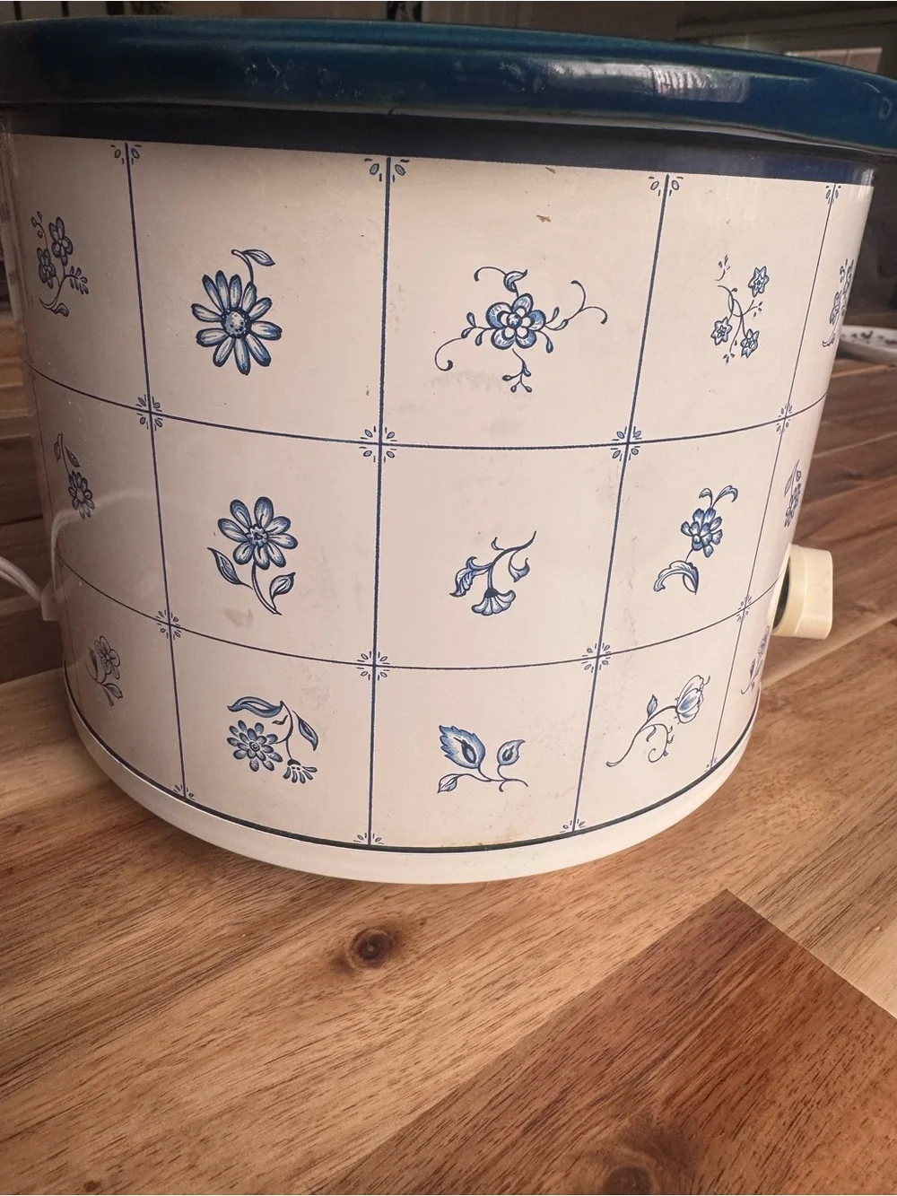 Vintage Rival Crock-Pot 3120 Blue Floral Stoneware Slow Cooker USA w Lid Tested!